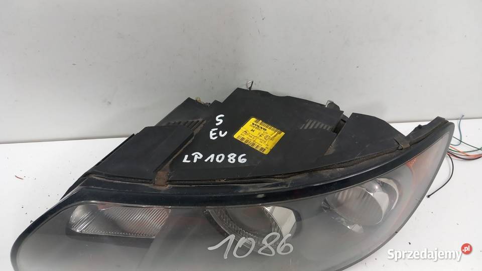 VOLVO S40 V50 II LAMPA PRZÓD LEWA EU SOCZEWKA osobowe Zbierkowo