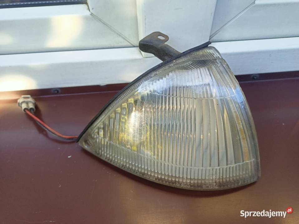 Suzuki Swift MK2 II lampa pozycyjna prawa Sieradz