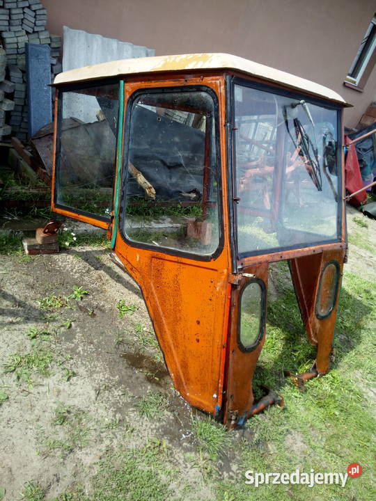 Szyba tylna do kabiny C 330 Kolbuszowa