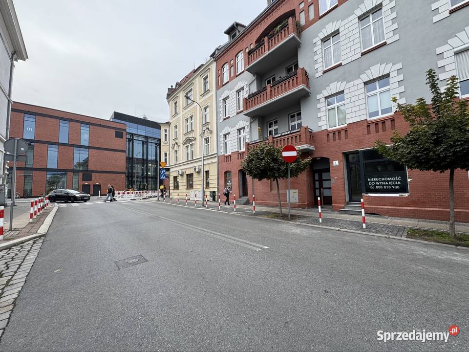 TOPOWA CENTRUM SOLARIS Nieruchomości sprzedam