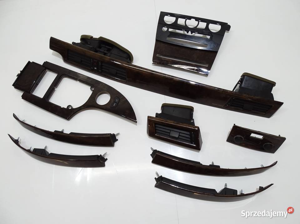 DEKORY BMW E60 DREWNO osobowe Strzyżewice