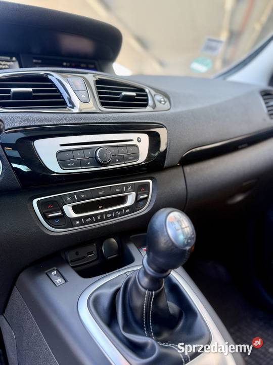 Renault Scenic 12 TCe 115 Bose 2015 Import manualna Legionowo sprzedam