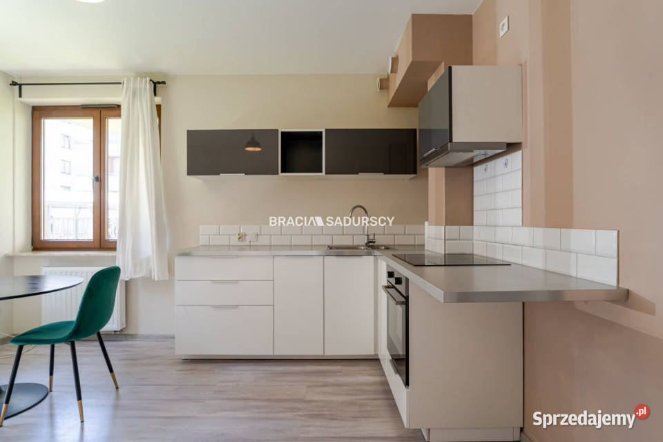 Do sprzedaży mieszkanie Kraków Dąbska 346m2 2pok