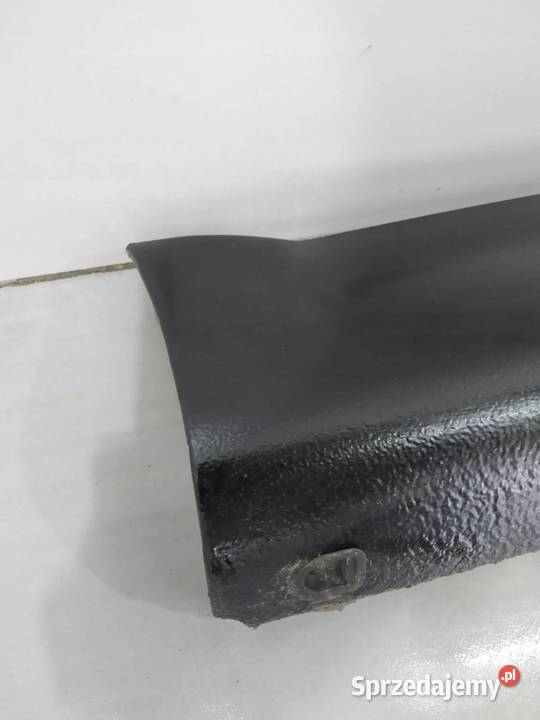 OSŁONA PROGU LISTWA PRAWA 8N Audi TT I 19982006
