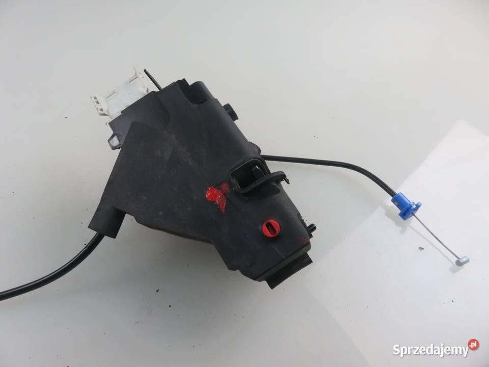 ZAMEK LEWY TYLNY CITROEN C4 I 9686733680