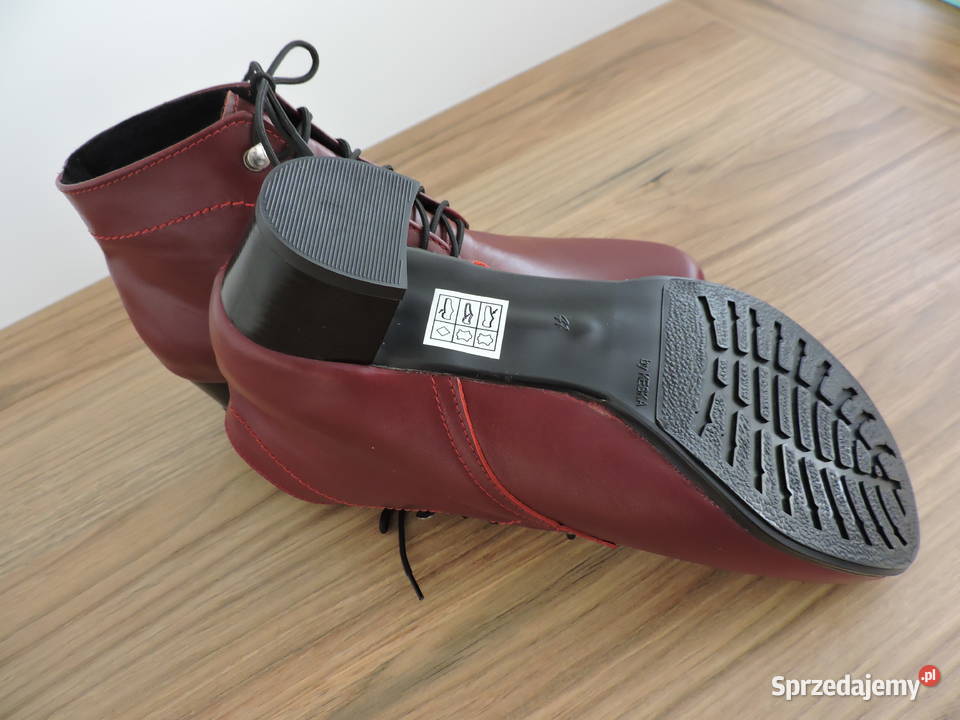 Obuwie ludowe bordowe skórzane obcas 4 pod inna Wadowice