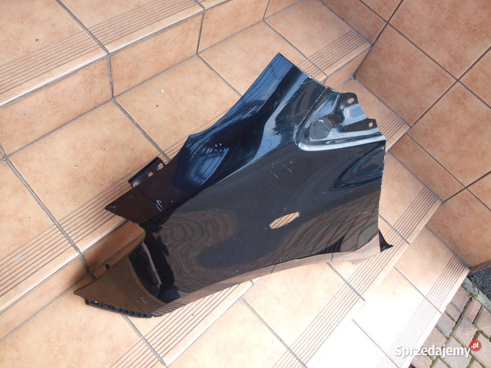Toyota Yaris 2 II błotnik lewy przód 2006 2011r osobowe Kalisz