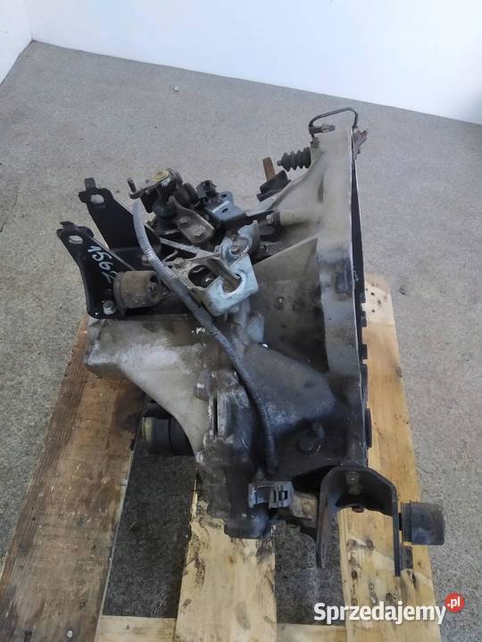 SKRZYNIA BIEGÓW 20 D4D 5SPEED Toyota Auris I