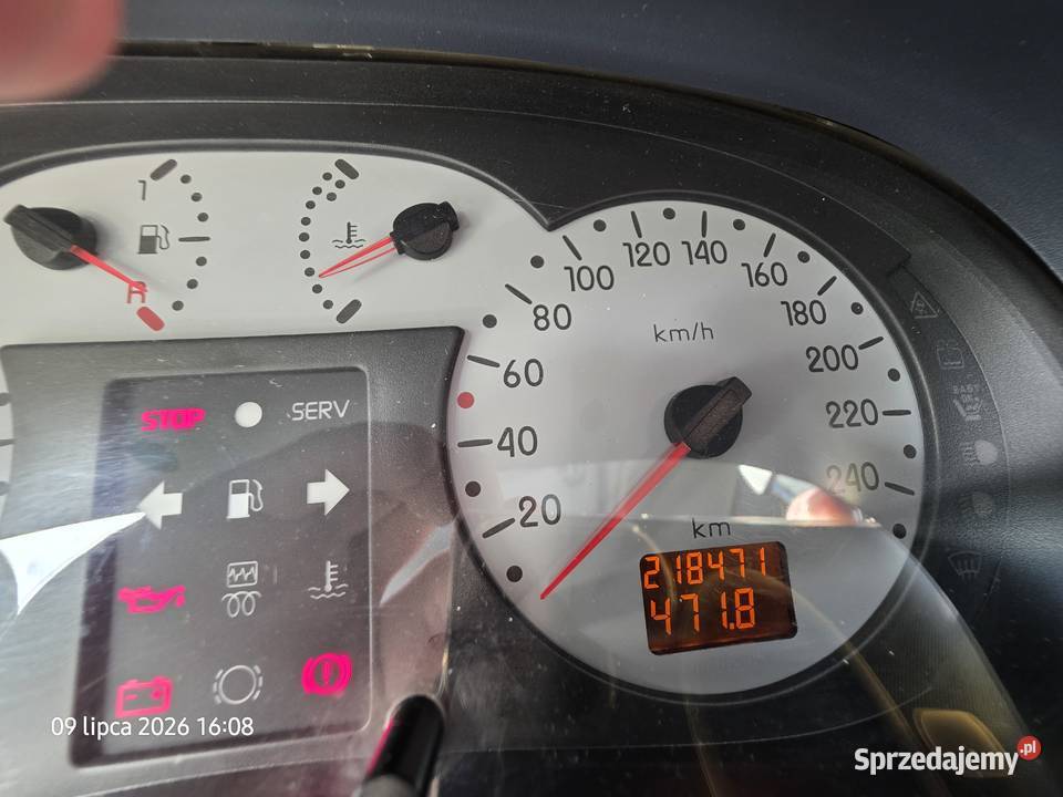 Renault Clio II MTV klimatyzacjaważne opłatybez poduszka powietrzna Clio