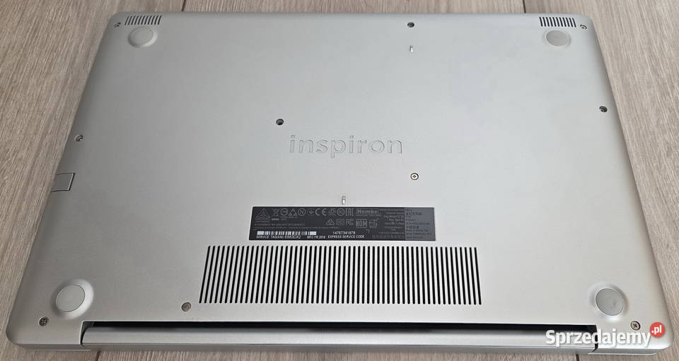Laptop DELL Inspiron 5570156Core i78GB RAMSSD Białystok