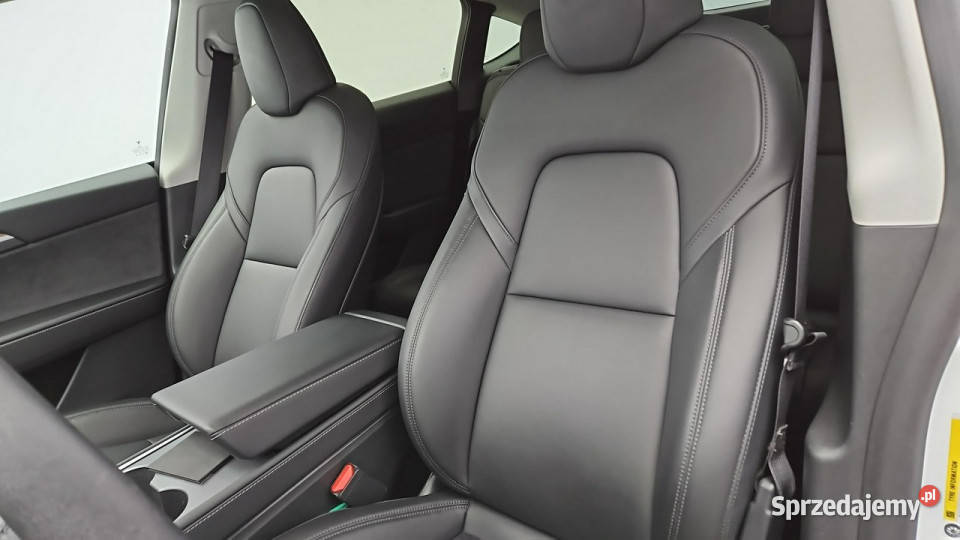 Tesla Y Long Range AWD Z Polskiego Salonu Warszawa
