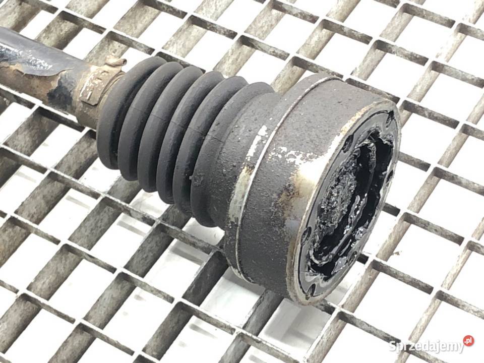 PÓŁOŚ LEWY PRZÓD SKODA OCTAVIA III 14 140 sprzedam