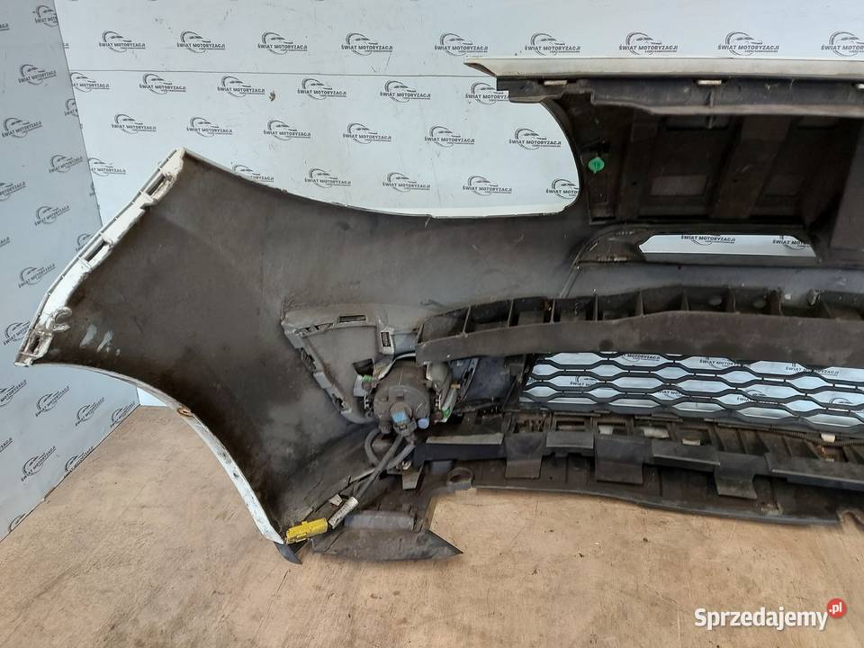 RENAULT TWINGO II 10r zderzak przód Kielce