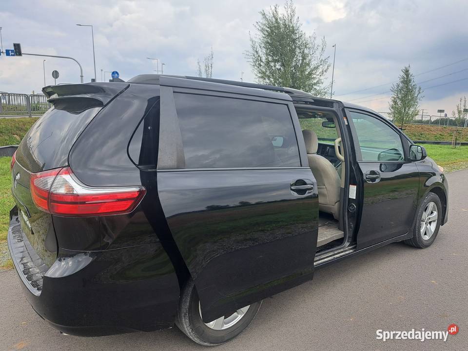 Toyota Sienna 2020 Sienna Mirków