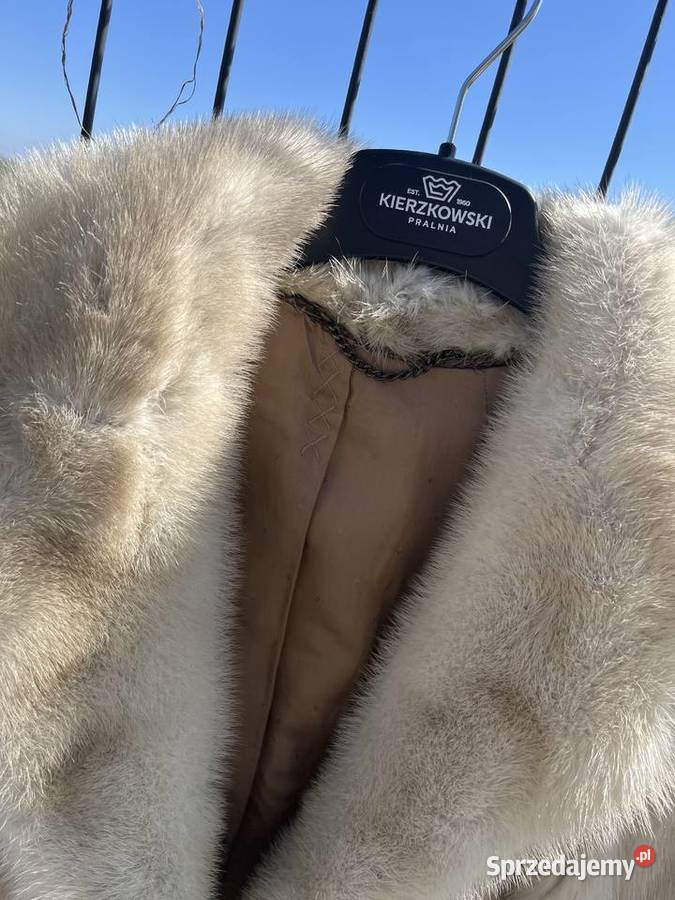 Futro z norek kremowe jasne palomino wielkopolskie Łowęcin