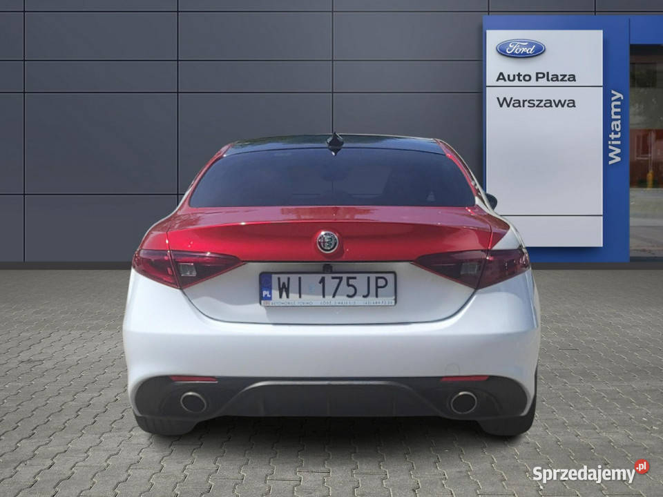 Alfa Romeo Giulia Alfa Romeo Giulia 20 Turbo 16V Warszawa
