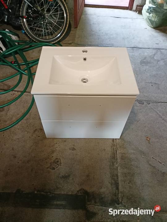 Sprzedam umywalkę Buszkowiczki sprzedam