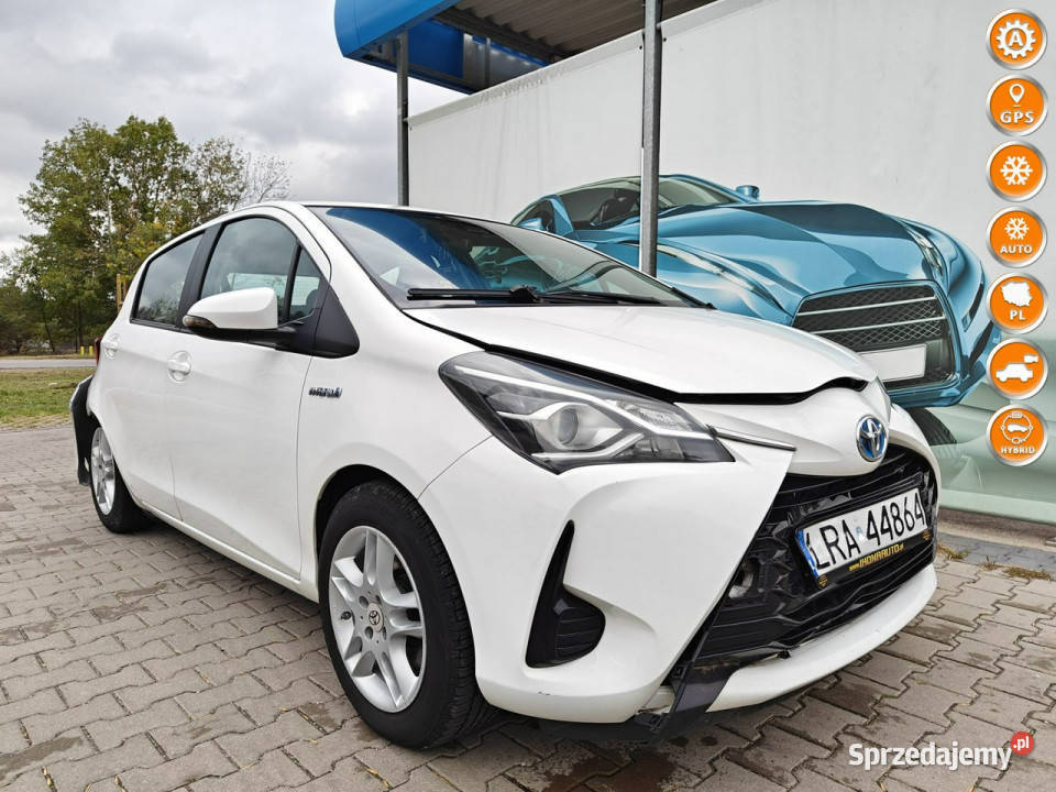 Toyota Yaris Hybryda III 20112019 automatyczna Karczew