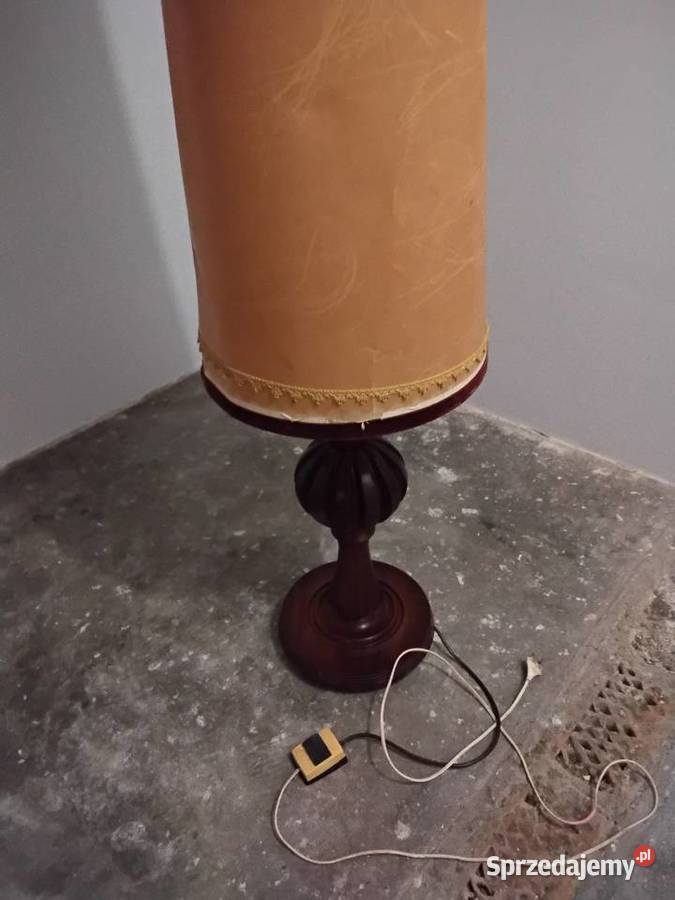 Lampa stojąca drewniana Żary