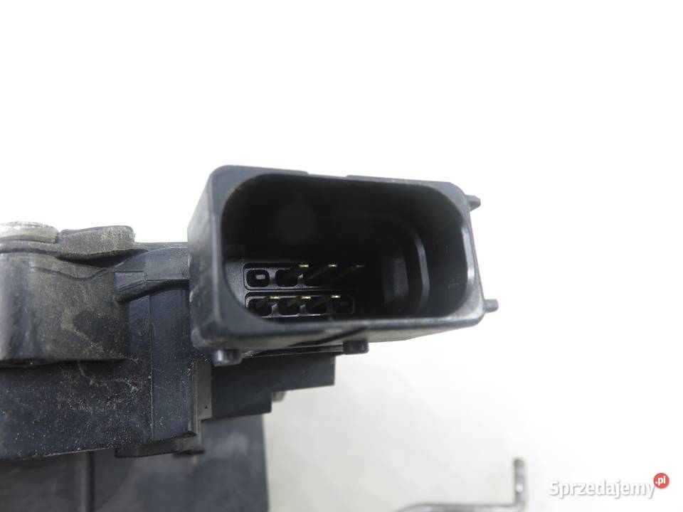 ZAMEK LEWY PRZEDNI OPEL CORSA D 13258270ED