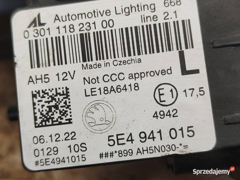 Lampa Lewy Przód Skoda Octavia IV FULL LED Pleszew