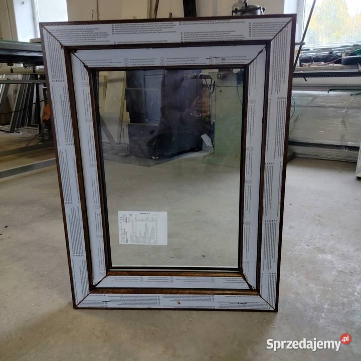 Okno PCV 642 x 844 ZŁOTY DĄB ZEWNĄTRZ Krasnosielc