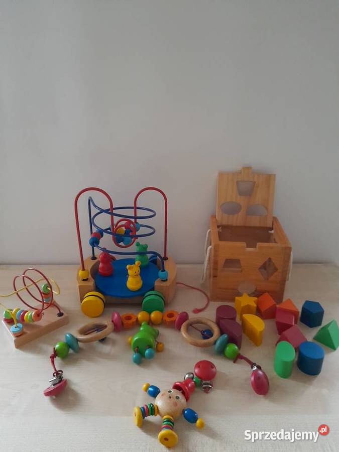 Zestaw drewnianych zabaweklabirynty zawieszki Bogatynia