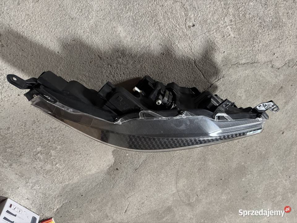 Lampa Prawa Toyota Yaris IV 20 Mazda 2 Full Led małopolskie Tenczynek sprzedam
