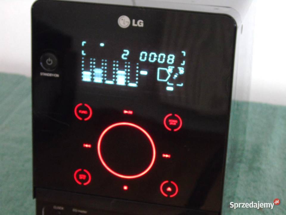 Wieża z USB CD AUX i pilotem LG sprawna i mocna Jasło