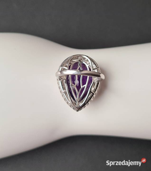 Srebrny pierścionek z ametystem i moissanitami Otwock