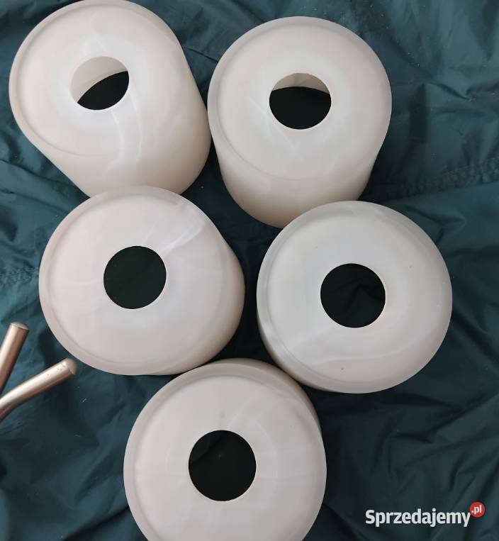 Lampa żyrandol na 5 żarówek złoty kształt