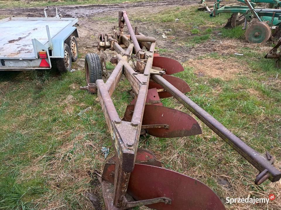 Pług 4 skibowy Grudziądz Pługi
