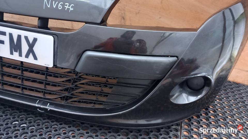 RENAULT MEGANE III ZDERZAK PRZÓD NV676 Zbierkowo