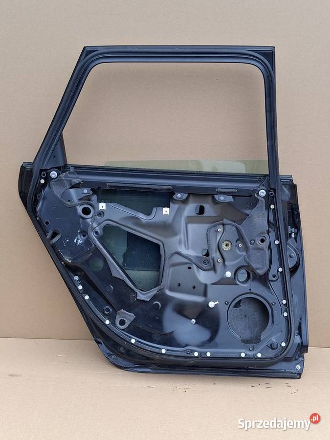 AUDI A6 C6 KOMBI DRZWI LEWY TYŁ LEWE TYLNE