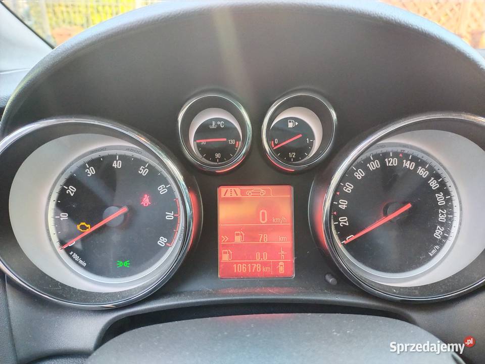 OPEL ASTRA J 2016 benzyna 1598 Rok produkcji 2016 Szczecin