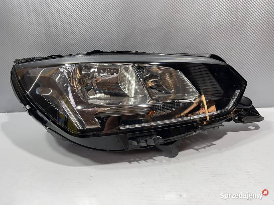 PEUGEOT 208  2 PRAWA LAMPA PRZÓD Oświetlenie wielkopolskie Ostroróg