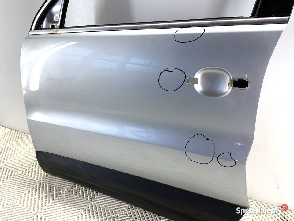DRZWI LEWY PRZÓD VW TIGUAN SUV 0718 SREBRNY