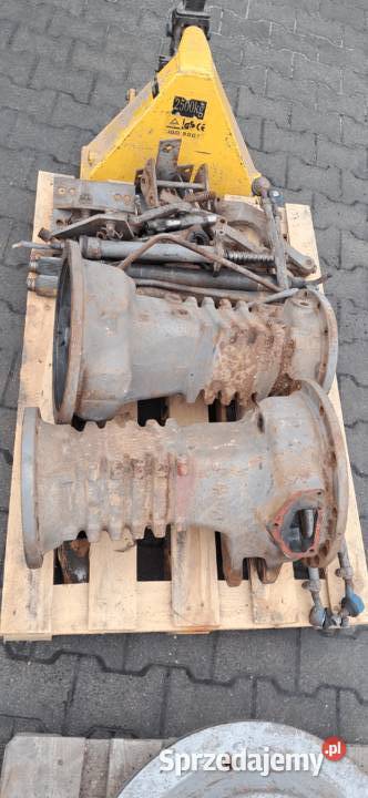 Pochwy do MF 255 razem w połośkami orginał