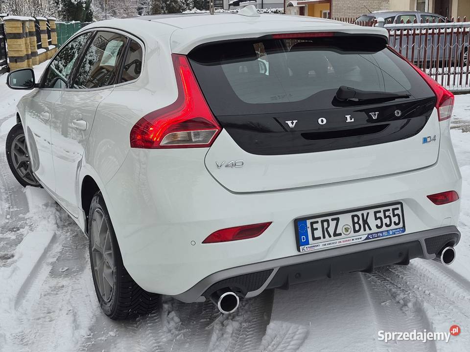 Volvo V40 20 d4 190R DESIGNPANORAMA Ostrowiec Świętokrzyski
