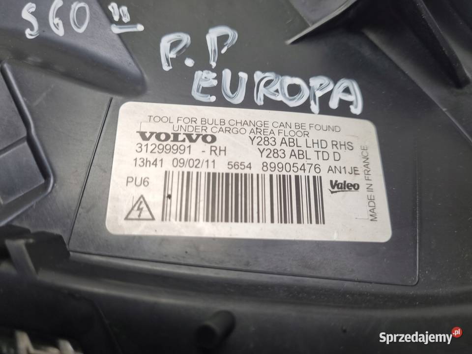 LAMPA PRAWA Volvo V60 S60 II PRZEDNIA prawy Rudka