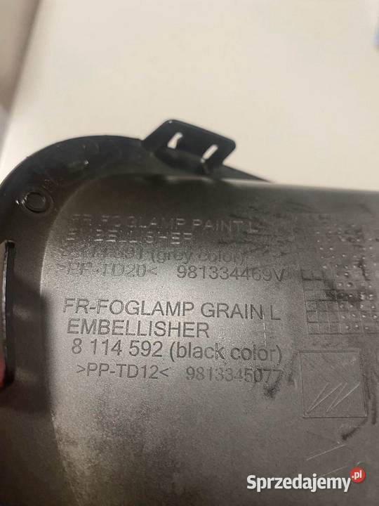 Citroen C3 III lewa prawa ramka halogena sprzedam