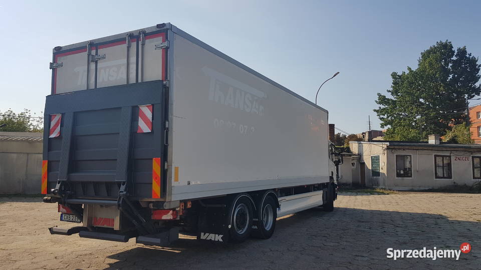 SCANIA P360 6x2 CHŁODNIA KONTENER WINDA IZOTERMA wspomaganie kierownicy Chłodnie Częstochowa