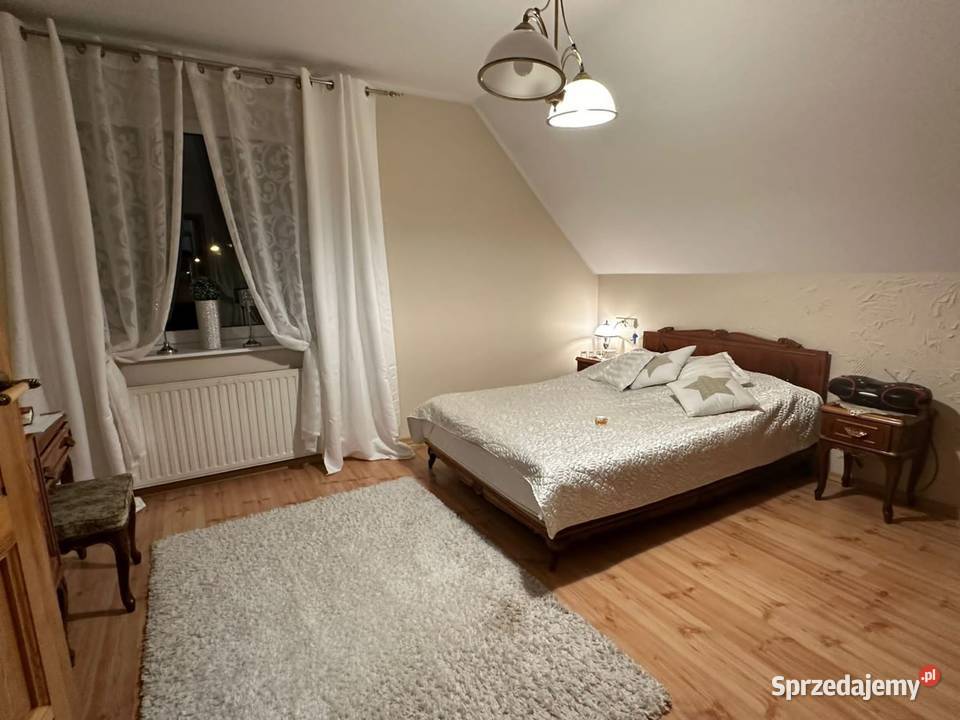 Dom wolnostojący z cegły klinkierowej w centrum Nowogard