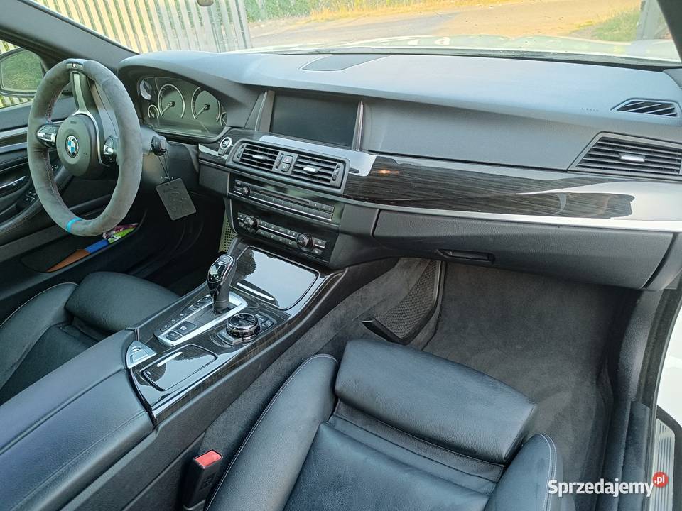 BMW f10 550 V8 LCI xDrive MPerformance zamiana skórzana tapicerka wielkopolskie Grąblin