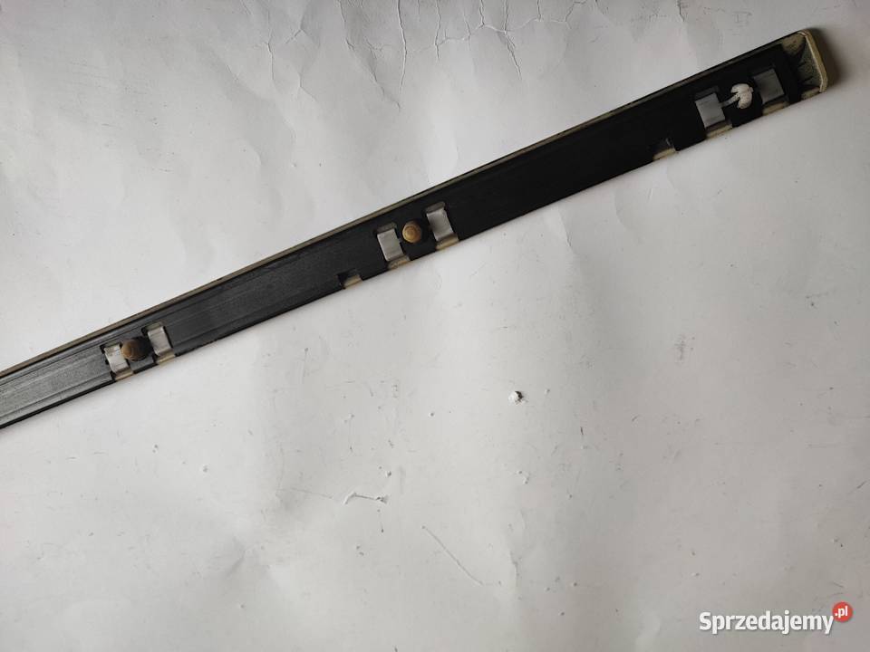 Listwa drzwi Bmw e46 Coupe Cabrio listwa boczna osobowe Lipno