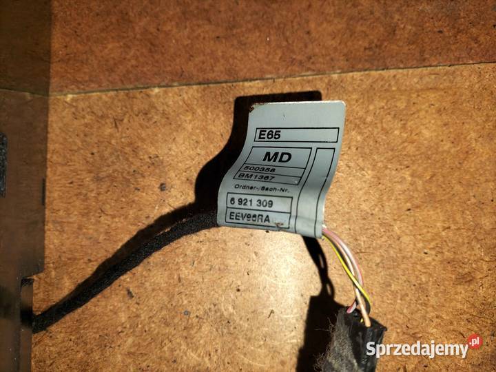 Podłokietnik centralny ze schowlkiem BMW E65 E66 Poręba