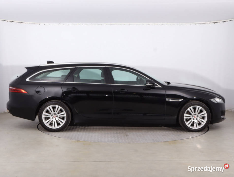 Jaguar XF 25d gniazdo USB Piaseczno