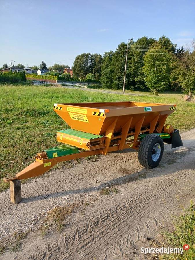 Rozsiewacz wapna rcw3piastwapniarka piaskarka nieuszkodzony Nawożenie Rzgów sprzedam