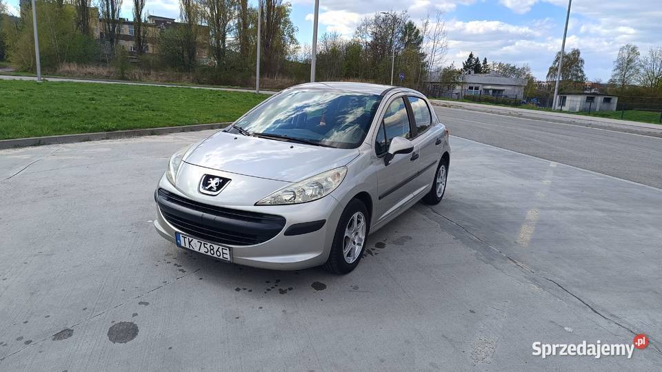 Peugeot 207 14 16V Kielce