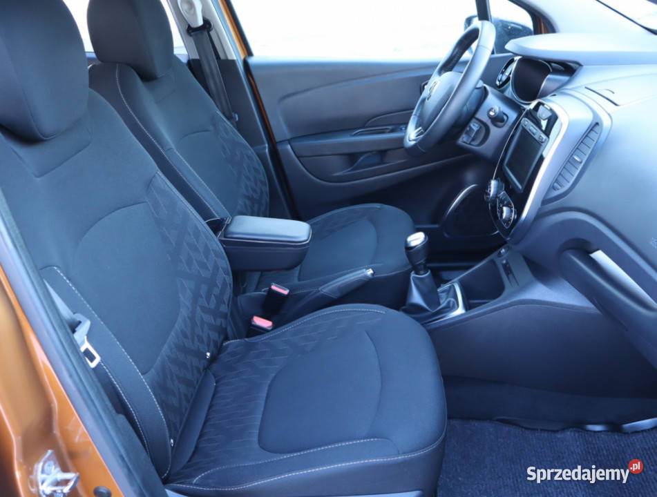 Renault Captur 09 TCe 898cm3